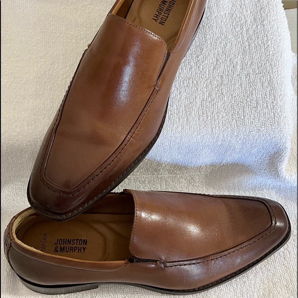 Johnson & Murphy Tan Leather Loafers. Mens Size 9.5.